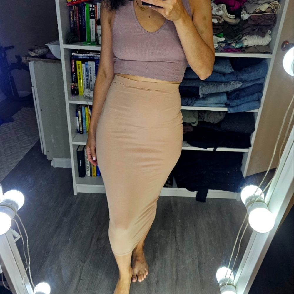 Missguided nude skin tight pencil skirt